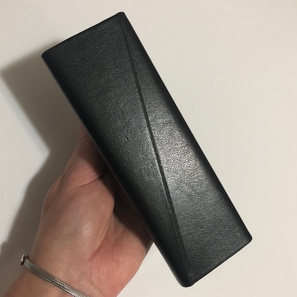 FENDI Twist Eyeglass Case - Picture 9 of 14